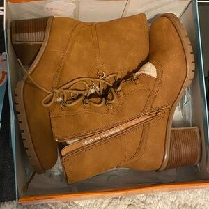Tan Boots